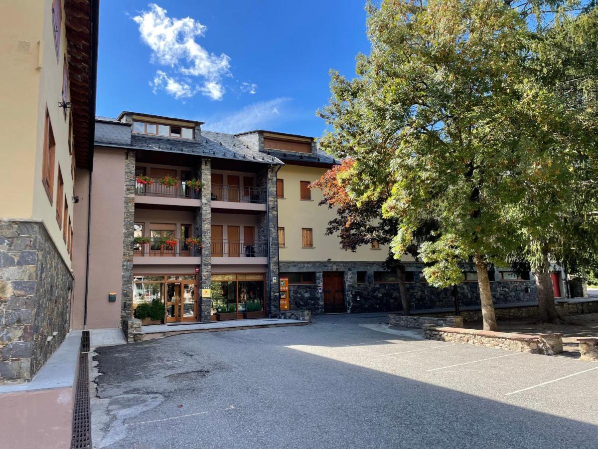 Alberg La Molina Xanascat Экстерьер фото